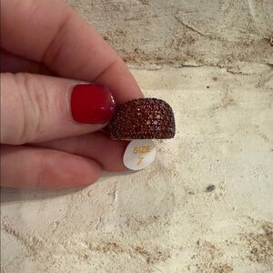 Size 7 Bomb Party Ring- no bag